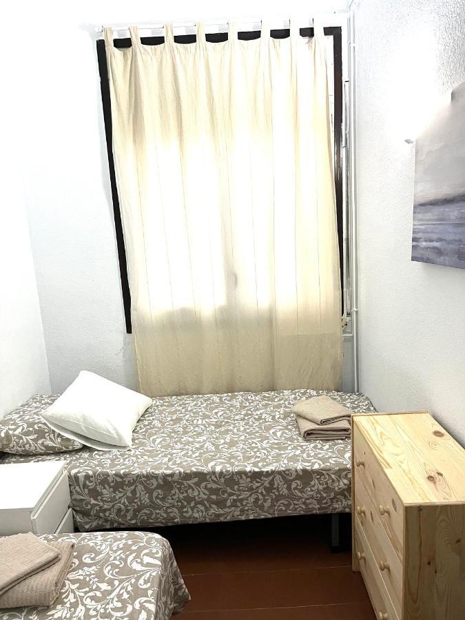 Camp Nou Apartment Wifi Барселона Экстерьер фото