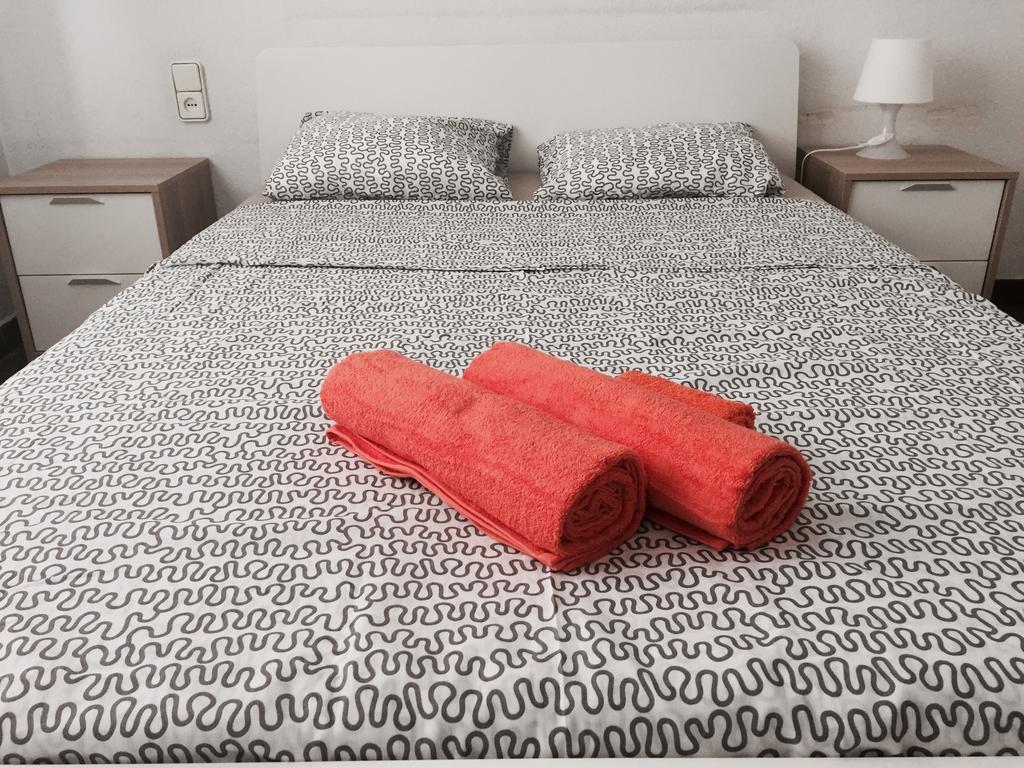 Camp Nou Apartment Wifi Барселона Экстерьер фото
